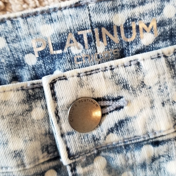 ❤CHICOS Platinum size 6 Polka dot crop jeans- Like New! - Picture 10 of 13
